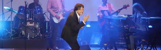 NOVA ŠOK-BOMBA NA KONCERTU ZDRAVKA ČOLIĆA: Optuženi za KRAĐU fanova, svi detalji sa lica mesta! (FOTO)