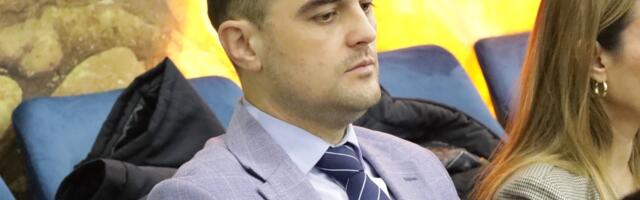Petrović: Gašić, Kobre i vašar