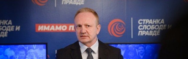 ĐILAS PINOKIO 2011. GODINE OBEĆAO GRAĐANIMA METRO PA NIŠTA OD TOGA: Najavljivao odlazak iz politike pa nastavio da parazitira