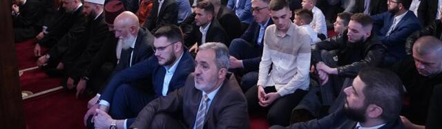 Centarlna bajramska svečanost održana u Hajrudin (Paričkoj) džamiji