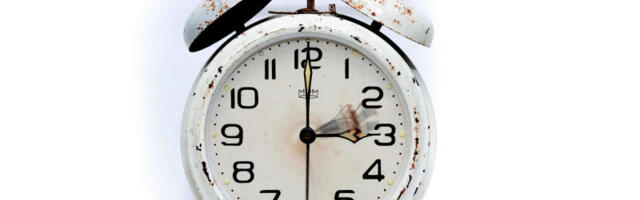 Letnje računanje vremena počinje ovog datuma: Šta bi se desilo ako bi Srbija ukinula pomeranje sata?