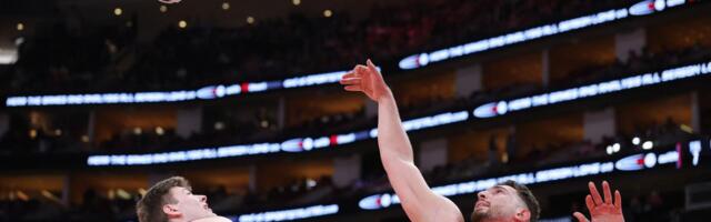 ROKETSI PREGAZILI DŽEZERE: Hjuston održao čas košarke Juti (VIDEO)