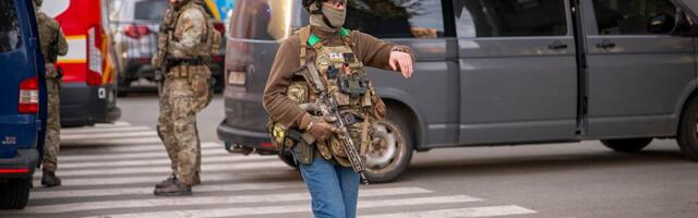 MASAKR U KIJEVU: Suspendovani policajci koji su pobegli tokom terorističkog napada (VIDEO, FOTO)