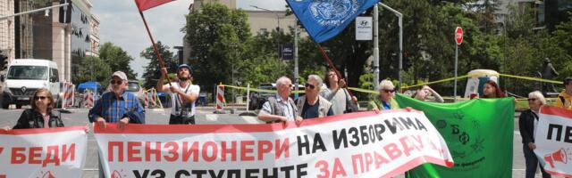Penzioneri nisu glasačka mašina