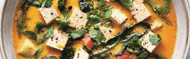 Veganska keto čorba sa kokosom