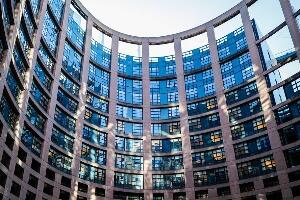 Истрага због корупције у ЕП, одузет имунитет двојици посланика