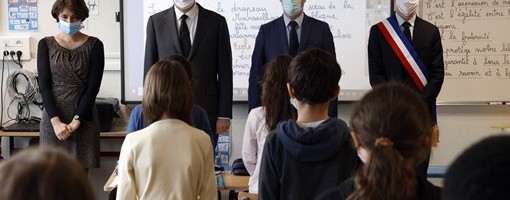 Francuska policija saslušala decu koja su podržala ubistvo nastavnika