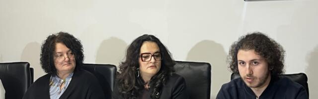 Zbog osnivanja Fakulteta srpskih studija Filozofski preduzima pravne korake