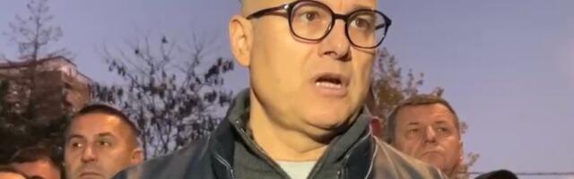 LIDER NAPREDNJAKA MILOŠ VUČEVIĆ PODRŽAO MLADE KOJI ŽELE DA PREUZMU AKTIVNU ULOGU U DRUŠTVU &quot;Oni su investicija u stabilniju, sigurniju i uspešniju Srbiju&quot;