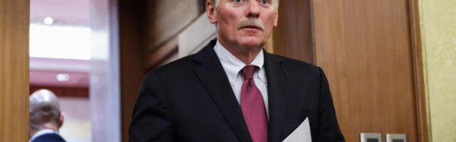 Песков: Парада без технике због терористичких претњи из Кијева