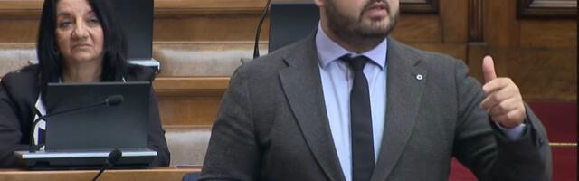 Poslanik opozicije Janjić laže kako građani u Švedskoj štampaju izborne listiće kod kuće