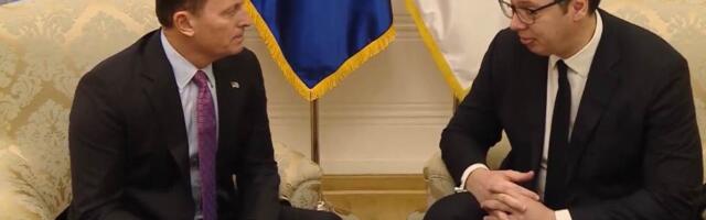 Vijesti: Vučić preko Grenela „nudi Dodikovu glavu“