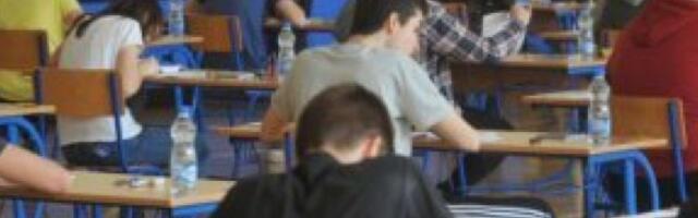 Drugi dan male mature: Osmaci danas polažu test iz matematike