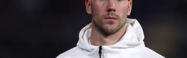 SKANDAL U ITALIJI: Italijanski rasisti organizovano vređali Dušana Vlahovića!