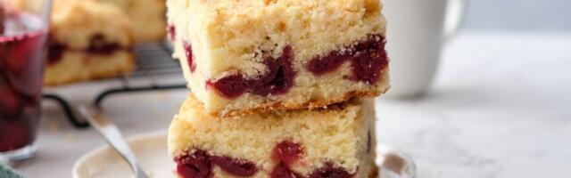 Kolač sa višnjama za post na vodi: Priprema se bez kapi ulja, a neoodljivo je sočan