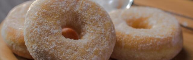 Naše bake su uvek dodavale ovaj sastojak u testo za krofne: Zato uvek ispadnu mekane