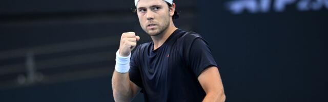 Srbin "oduvao" Australijanca: Kirjosov povratak na teren trajao tek malo više od sat!