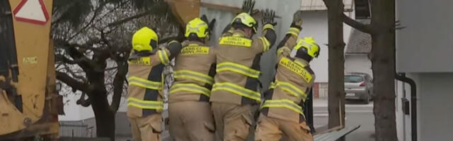 Словенија на ногама због културног наслеђа: ветар однео кров са Прешернове куће