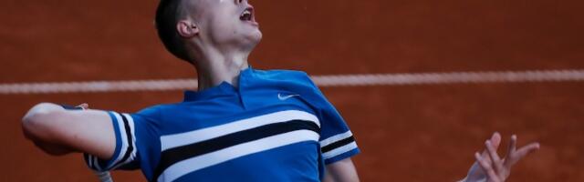 Bravo, Hamade! Međedović savladao sedmog tenisera sveta u Barseloni