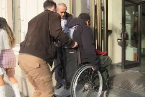 Особе са инвалидитетом зависе од добре воље запослених у институцијама, како то променити
