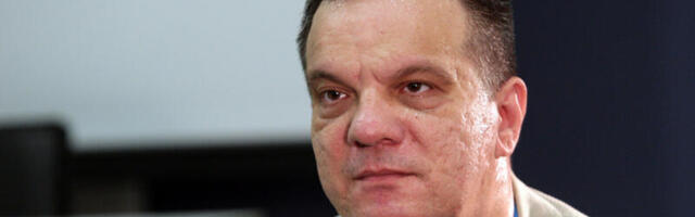 OGLASIO SE NOVI MINISTAR PROSVETE Dejan Vuk Stanvkoić najavio prve korake