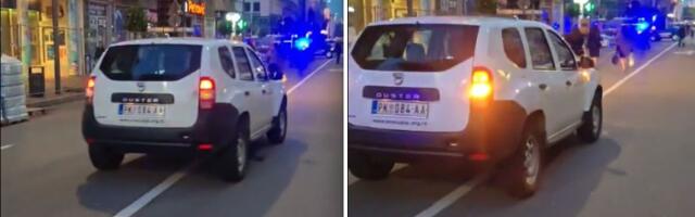 Vozilo Gradske uprave Prokuplje bilo na Vučićevom mitingu u Nišu? (VIDEO)