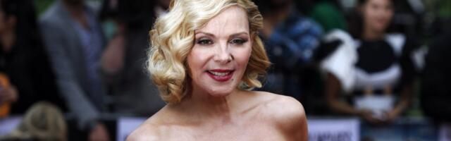 Razuzdana Samanta iz kultne serije stala je opet na ludi kamen: Ona ima 69 godina, a on 55 i preslatki su