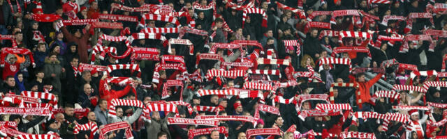 Ruski navijači stigli na večiti derbi: Goreće "Marakana"