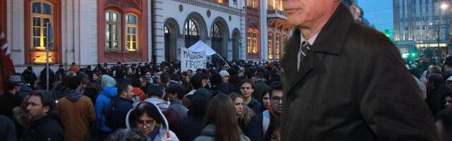 OVO JE PRAVO LICE REKTORA ĐOKIĆA! Evo kako je zloupotrebio SMRT studentkinje na Filozofskom, pa huškao BLOKADERE NA NASILNE AKCIJE!