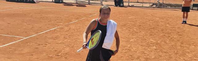 SRPKINJA POČISTILA FRANCUSKINJU: Anastasija Cvetković u osmini finala Rolan Garosa