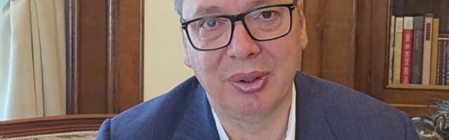 Vučić najavio ostavku, povećanje penzija, podelu vaučera koju će kontrolisati BIA