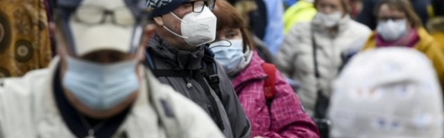 BRITANIJA KAO OSTRVO KUGE! Katastrofalna situacija u Velikoj Britaniji zbog novog soja korone