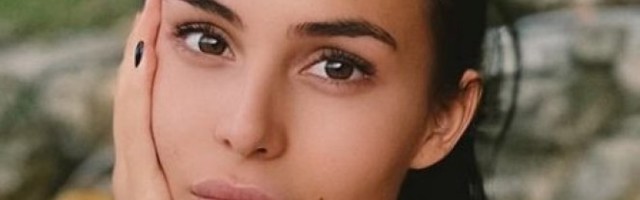 NIJE ISTA NA INSTAGRAMU I UŽIVO! Anastasija BEZ BLAMA priznala da SREĐUJE FOTKE U FOTOŠOPU, ali ne preteruje! (VIDEO)