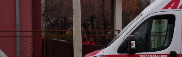 TROSTRUKO UBISTVO U ČAČKU Jeziv zločin u porodičnoj kući, policija iznela tela žrtava! (FOTO/VIDEO)