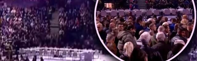 30 STOLICA NA BINI U ARENI Neobična scena koja je mnogima zapala za oko: Otkrivamo kome su namenjene (FOTO)