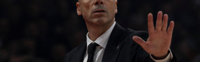 Moramo mnogo bolje - Penjaroja jasan pred put u Užice