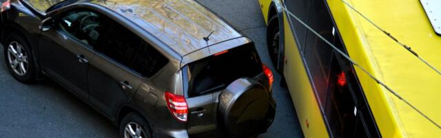 Mušlarac poginuo u sudaru automobila i autobusa nedaleko od Niša