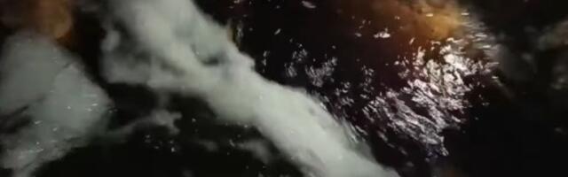 EKOLOŠKA KATASTROFA Izlila se otpadna voda iz deponije Duboko: "Zašto 10 sati niko nije sanirao kvar" (VIDEO)