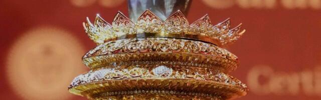 Najveći zvezdasti safir na svetu vredan više od 300 miliona dolara izložen na Šri Lanki