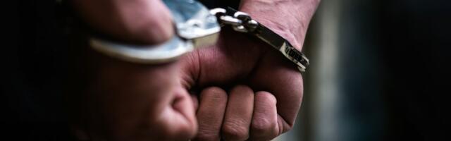 Policija uhapsila manijaka sa Vračara: Sa mačetom ušetao u kafić, pa pretio gostima i prolaznicima