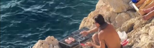 (VIDEO) "Paradajz turisti" pali u zaborav: Kupači na ovoj plaži otišli korak dalje