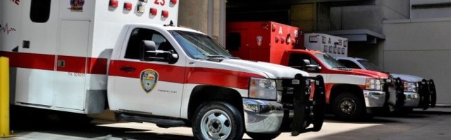 LEKARI MU SE BORE ZA ŽIVOT NAKON ŠTO SE PREDOZIRAO! Slavni muzičar u komi, stanje mu je kritično!