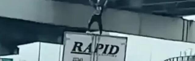 Izgubio glavu snimajući se za društvene mreže