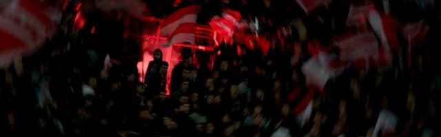 Meč bi svuda u Evropi bio prekinut: Sudijski ekspert digao glas zbog HAOSA NA MARAKANI