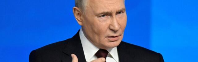 "Umeš li uopšte da čitaš?": Putin "ohladio" šefa NATO - ovo neće lako zaboraviti