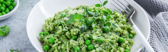 Brzi prilog za svaki obrok: Spanać i mladi grašak sa lukom kao nutritivna bomba na vašem stolu