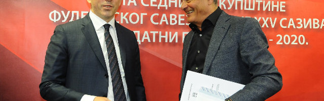"Ma kakva smena, da li je trebalo da Kokeza i Bjeković 'grizu' protiv Škota?"