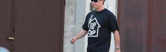 "PACOVI I BLAM" Čuveni reper opleo po kolegama: Pola tih njuškica...