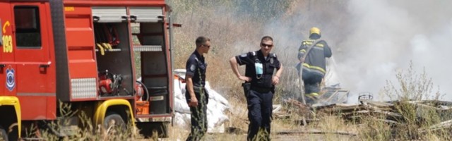 GORI DEPONIJA U POŽAREVCU: Vatrogasci na terenu, izdato UPOZORENJE GRAĐANIMA