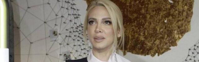 JE L' TI TO KUCAŠ PORUKE DOK JA PEVAM? Milica Todorović VAN SEBE zbog MLADIH, a evo šta Edita ZAHTEVA pre nastupa!